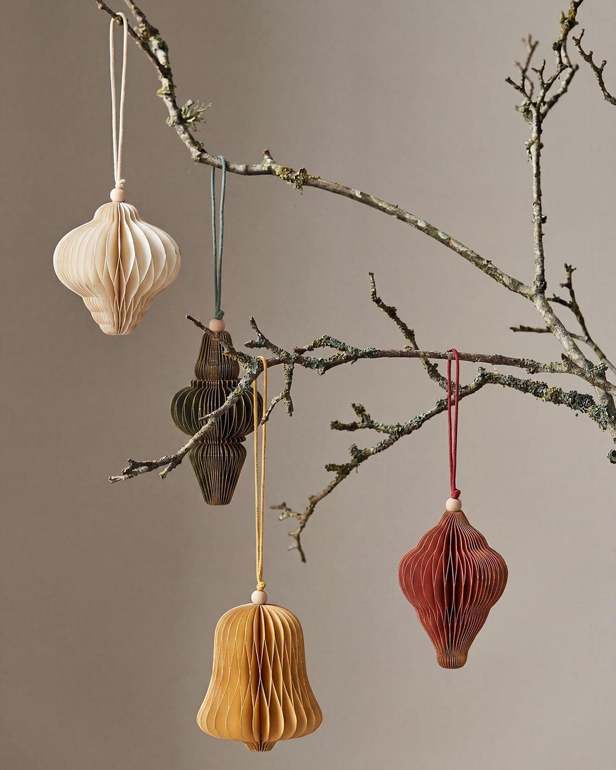 WEIHNACHTSBAUMSCHMUCK 20er Set Papier Bunt Malselva - Multicolor, Papier (10/10/10cm) - Beliani