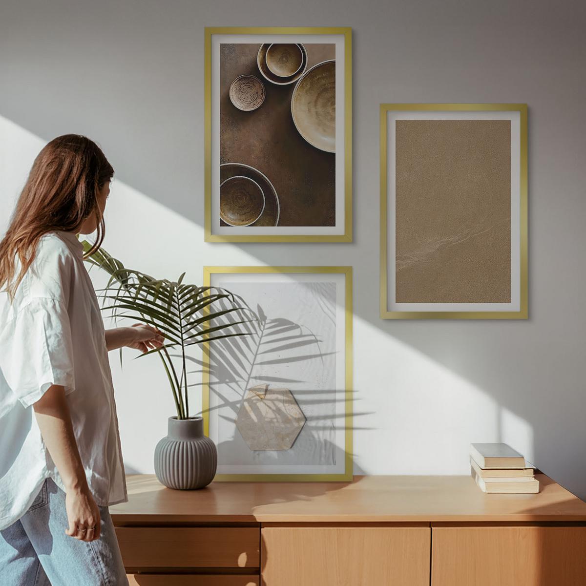BILDER SET 3er Set - 40x60 cm Goldrahmen - Minimalistische Texturen und Farben - Goldfarben, Kunststoff (40/60cm) - TULUP