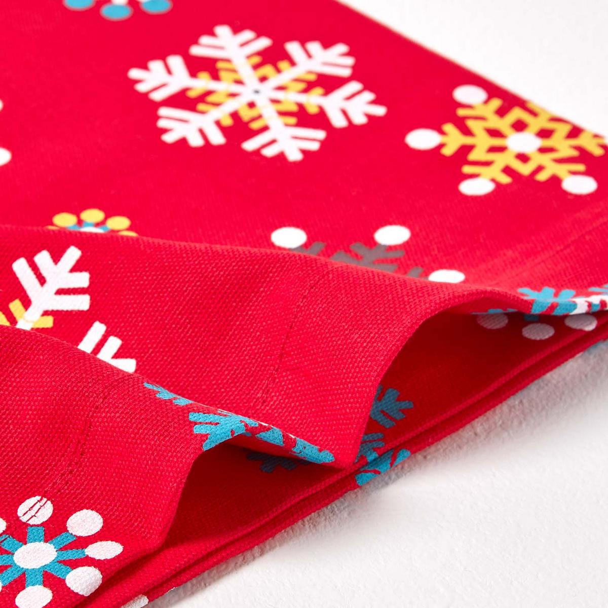 TISCHDECKE Weihnachten, rot mit Schneeflocken, 137/178 cm - Rot, Textil (137/178cm) - Homescapes