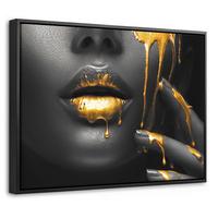 LEINWAND Bilder mit Rahmen - Frau - Schwarz - Gold - Gesicht - Lippen - 40x30 - Goldfarben, Textil (40/30cm) - MuchoWow