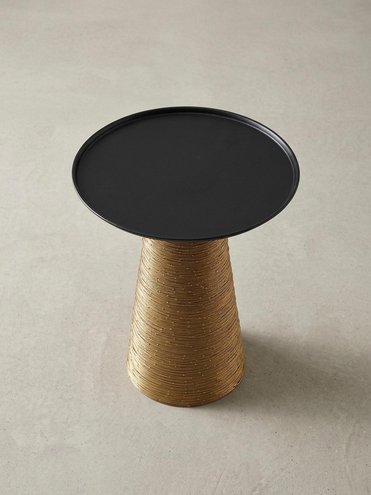 BEISTELLTISCH – Rund Aluminium Schwarz Gold Muster handgefertigt 40x40 cm - Goldfarben, Metall (40/40/45cm) - KADIMA DESIGN