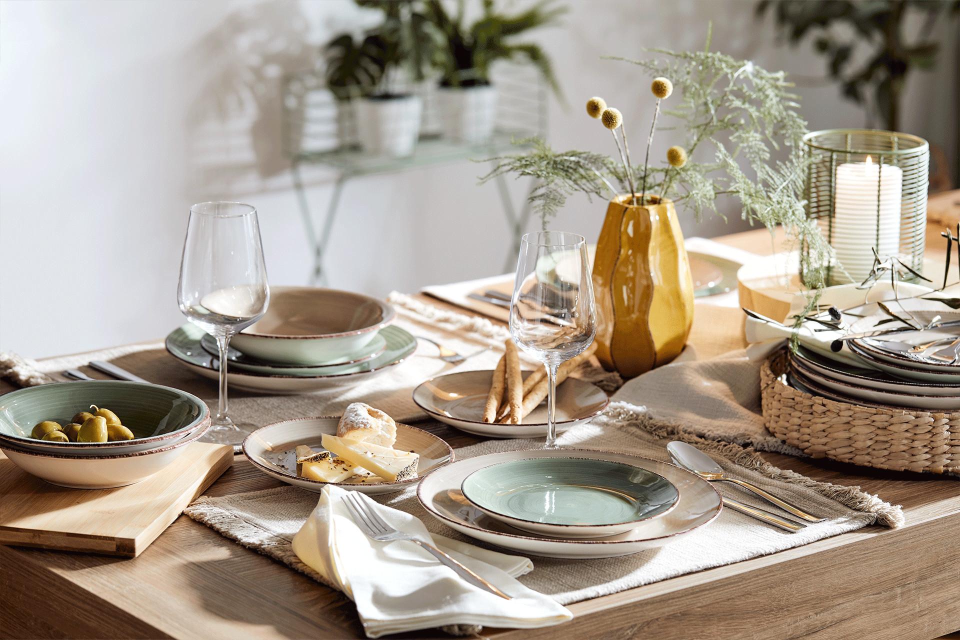 Große Auswahl an günstigen Geschirrsets von mömax