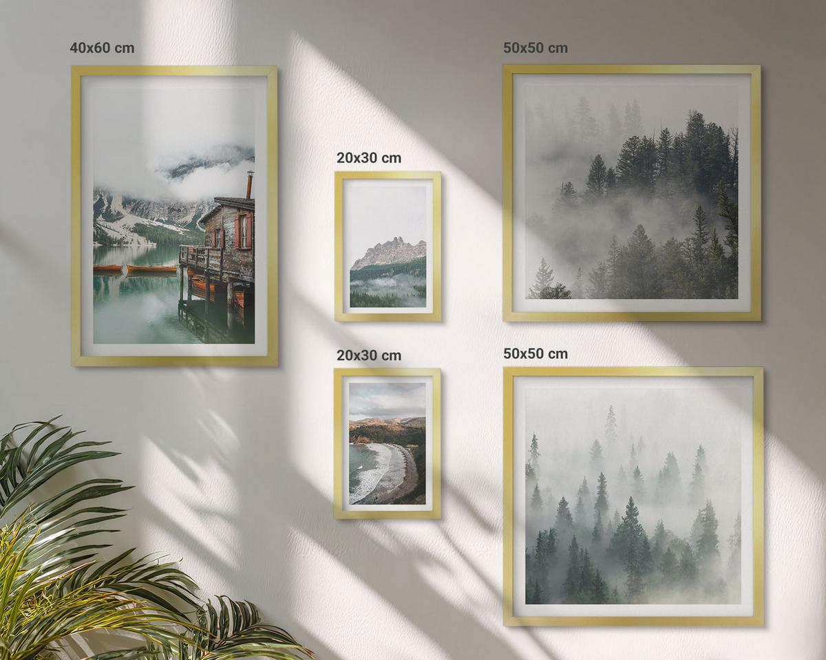 BILDER SET 5er Set - 50x50 cm & 20x30 cm & 40x60 cm Goldrahmen - Holzhausboot an Bergstränden - Goldfarben, Kunststoff (40/60cm) - TULUP