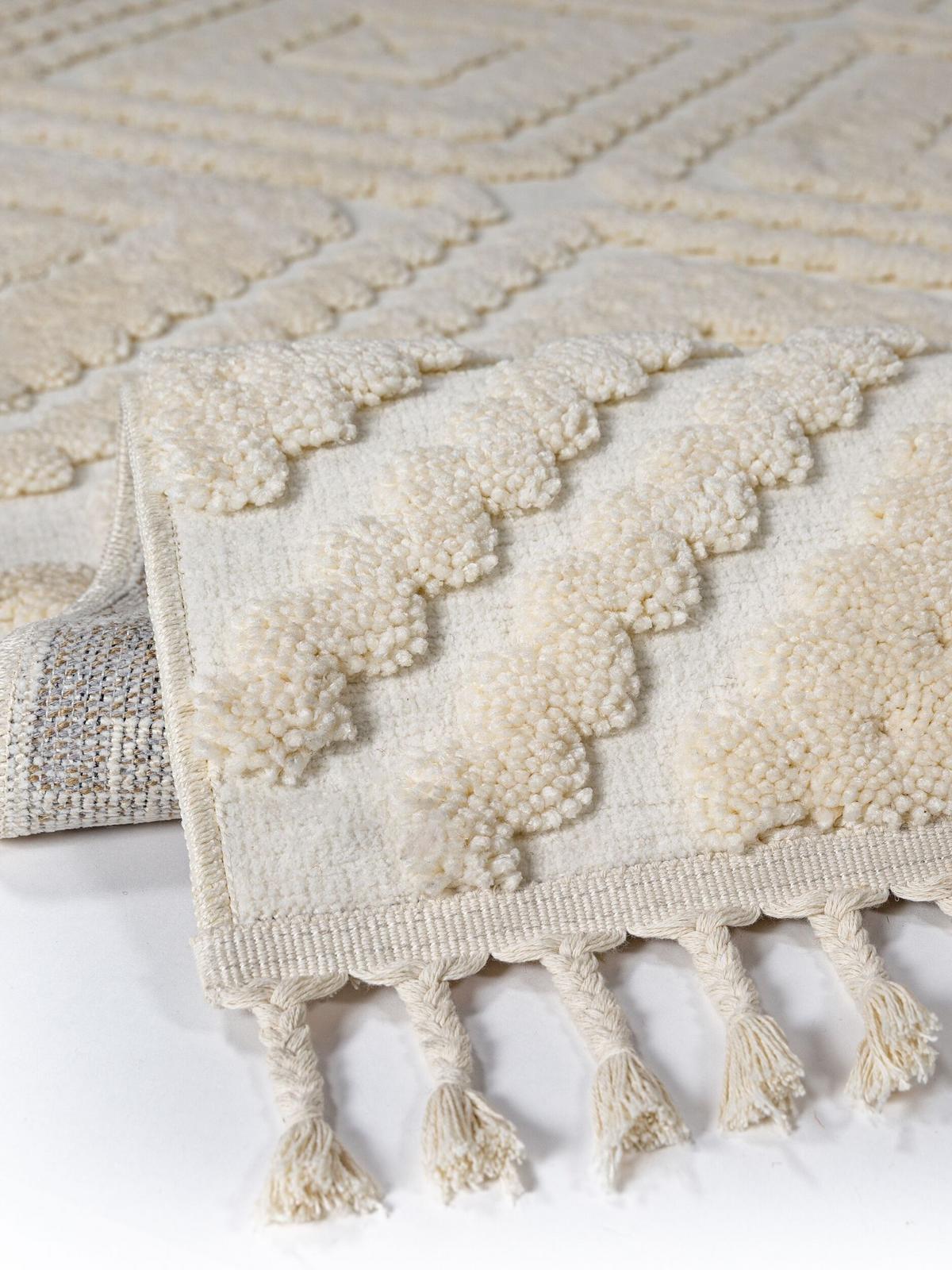 TEPPICH Hochflor, mit Fransen, TALLA, in Creme, Rautenmuster, 133 x 190 cm - Beige, Textil (133/190cm) - KADIMA DESIGN