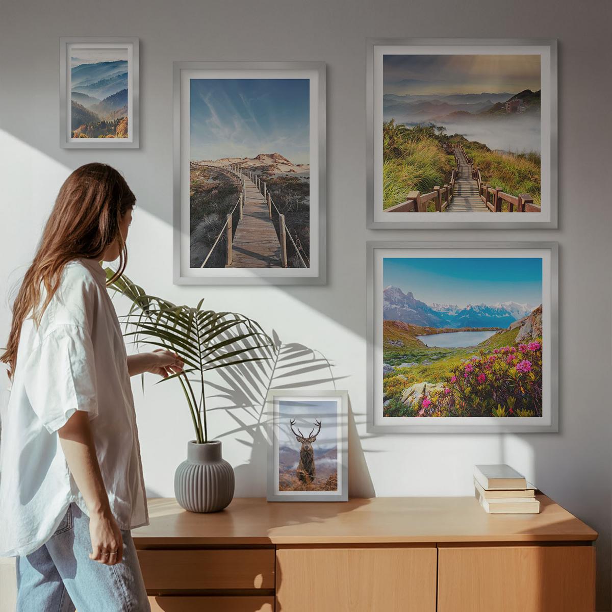 BILDER SET 5er Set - 50x50 cm & 20x30 cm & 40x60 cm Silberner Rahmen - Berglandschaft, See, Hirsche - Silberfarben, Kunststoff (40/60cm) - TULUP