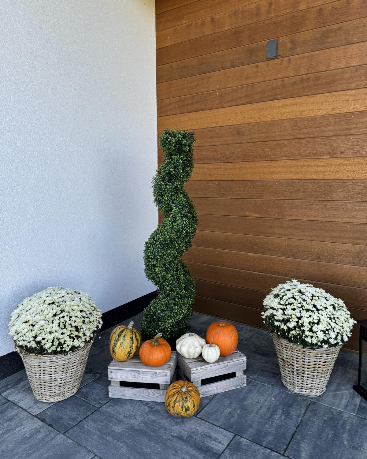 KUNSTPFLANZE im Blumentopf 98 cm Grün/Schwarz Buxus Spiral Tree - Schwarz/Grün, Kunststoff (98cm) - Beliani