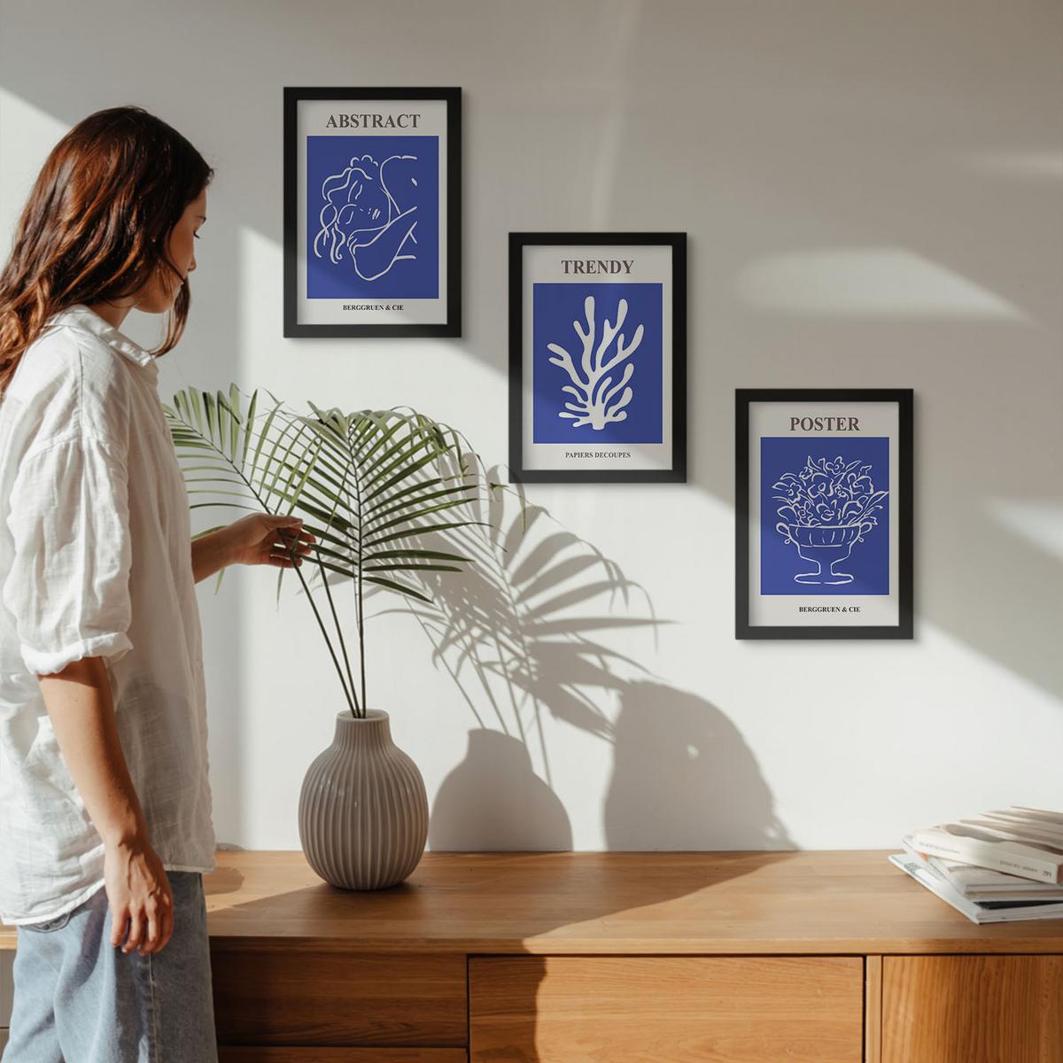 BILDER SET 3er Set - 20x30 cm Schwarzer Rahmen - Stilvolle blaue Poster - Schwarz, Kunststoff (20/30cm) - TULUP