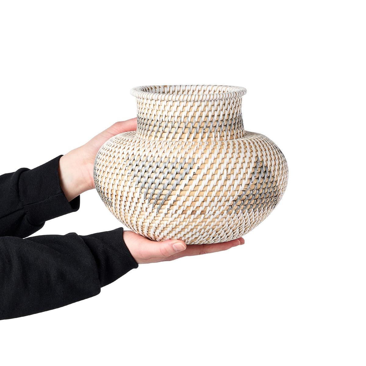 DEKOVASE Rattan weiß Asahan - Weiß, Naturmaterialien (22cm) - Beliani