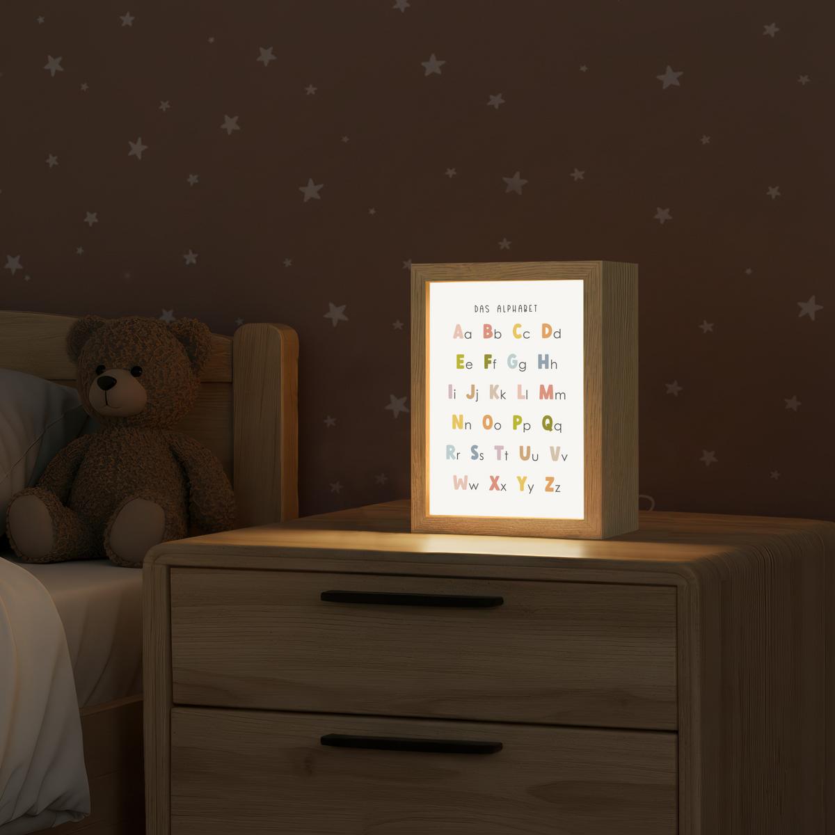 NACHTTISCHLAMPE Pädagogisch - Alphabet lernen - Farbenfroh - Weiß - Buchstaben 15x20 cm - Weiß, Holzwerkstoff (8/15/20cm) - OnlyWow