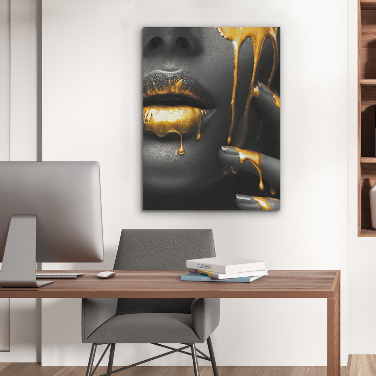 AKUSTIKBILD Frau - Schwarz - Gold - Gesicht - Lippen Wandbilder 60x80 cm - Goldfarben, Kunststoff (60/80/0.9cm) - MuchoWow