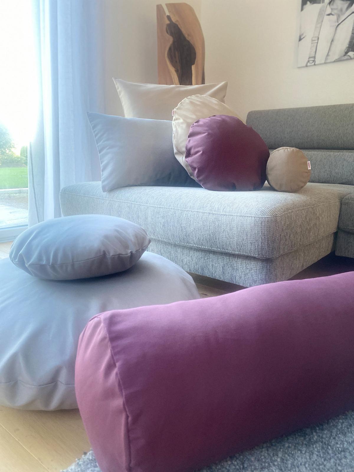 KISSENHÜLLE Wunschton silber 30/50 cm - Grau, Textil (30/50cm) - beties Heimtextil