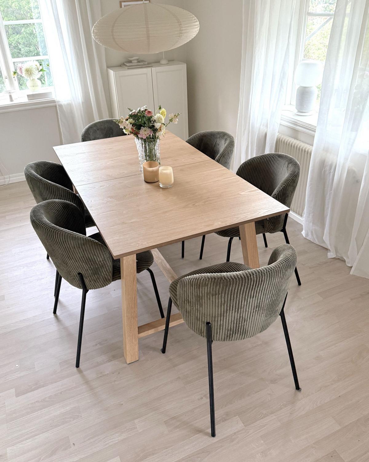 ESSTISCH ausziehbar Helle Esche 160-200/90 cm Barnes - Hellbraun, Holzwerkstoff (160/90/76cm) - Beliani