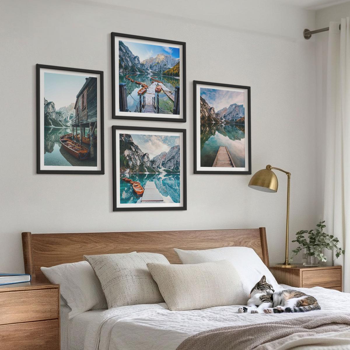 BILDER SET 4er Set - 50x50 cm & 40x60 cm Schwarzer Rahmen - See Berge Holzboote - Schwarz, Kunststoff (50/50cm) - TULUP