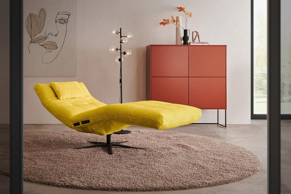 RELAXLIEGE LETICIA Gelb Flachgewebe Relaxfunktion, Drehbar (360°) - Gelb/Schwarz, Textil/Metall (82/115/156cm) - KAWOLA