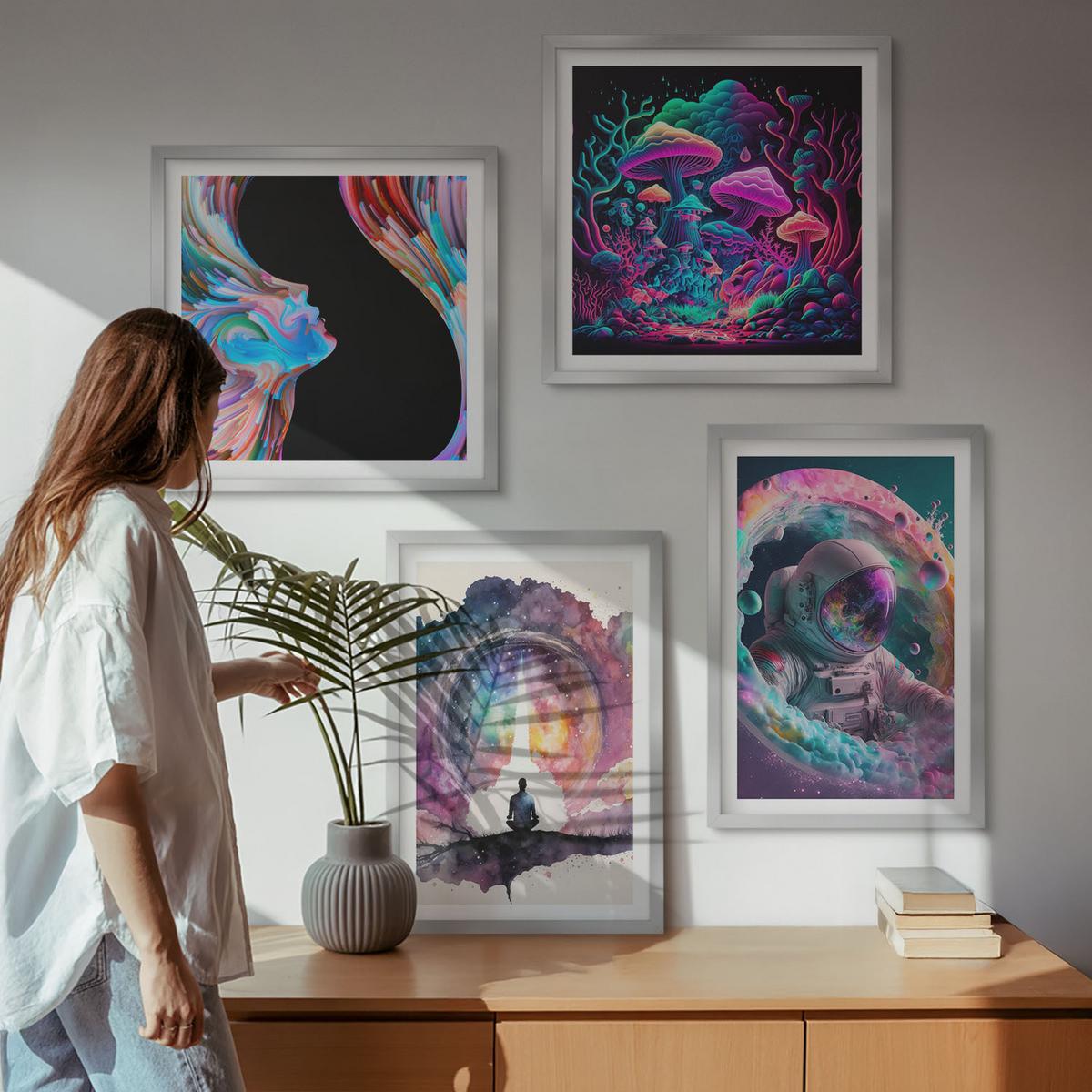 BILDER SET 4er Set - 50x50 cm & 40x60 cm Silberner Rahmen - Farbenfrohe Fantasy-Kunstillustrationen - Silberfarben, Kunststoff (50/50cm) - TULUP