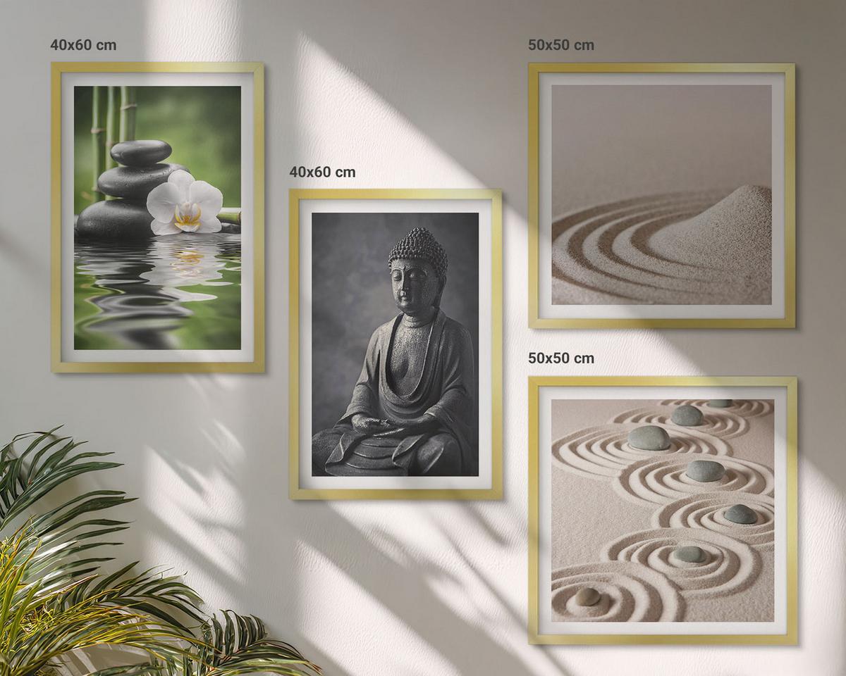 BILDER SET 4er Set - 50x50 cm & 40x60 cm Goldrahmen - Ein entspannter Buddha am Strand - Goldfarben, Kunststoff (50/50cm) - TULUP
