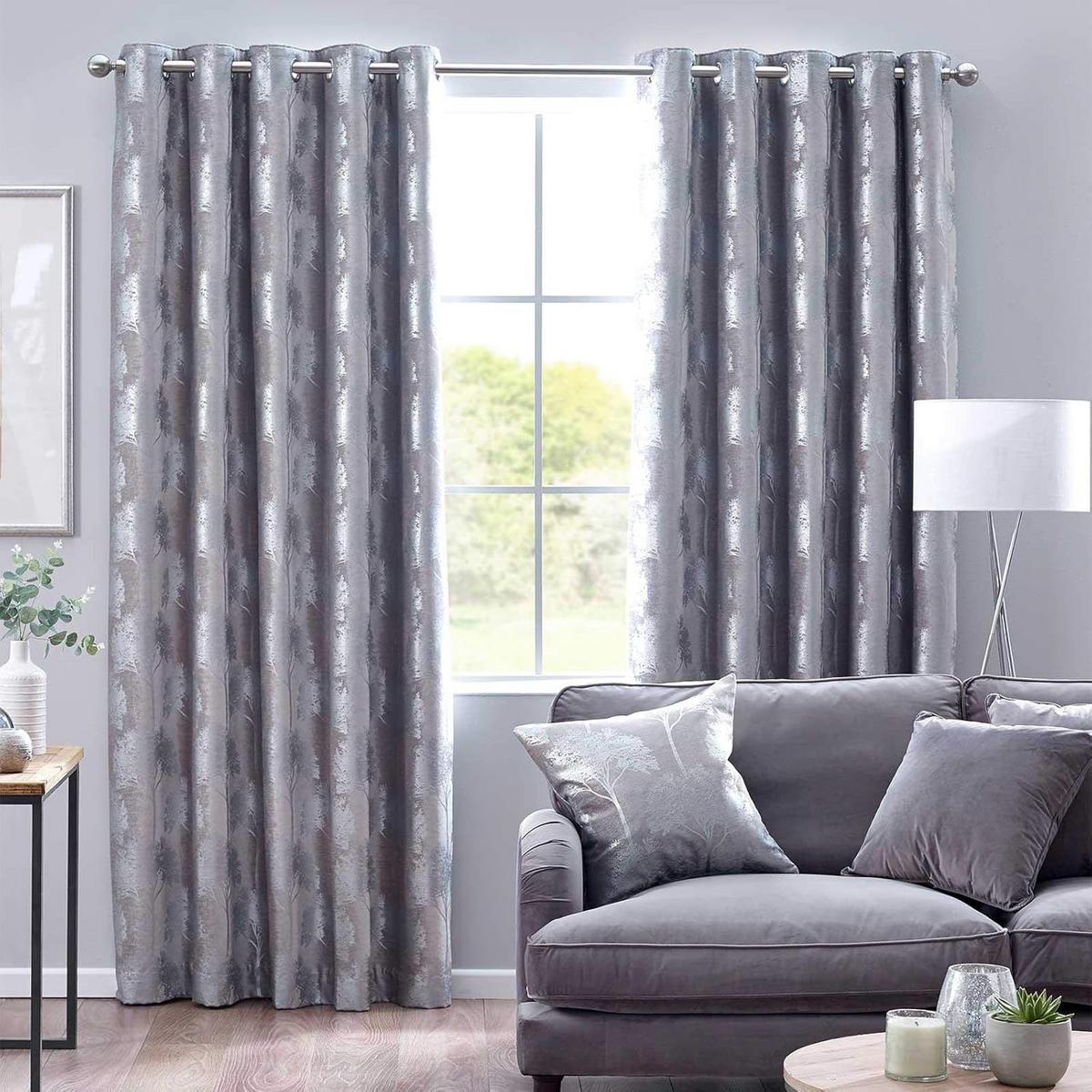 ÖSENVORHANG Wald-Motiv verdunkelnd 2er-Set, 117/228 cm - Silberfarben, Textil (117/228cm) - Homescapes