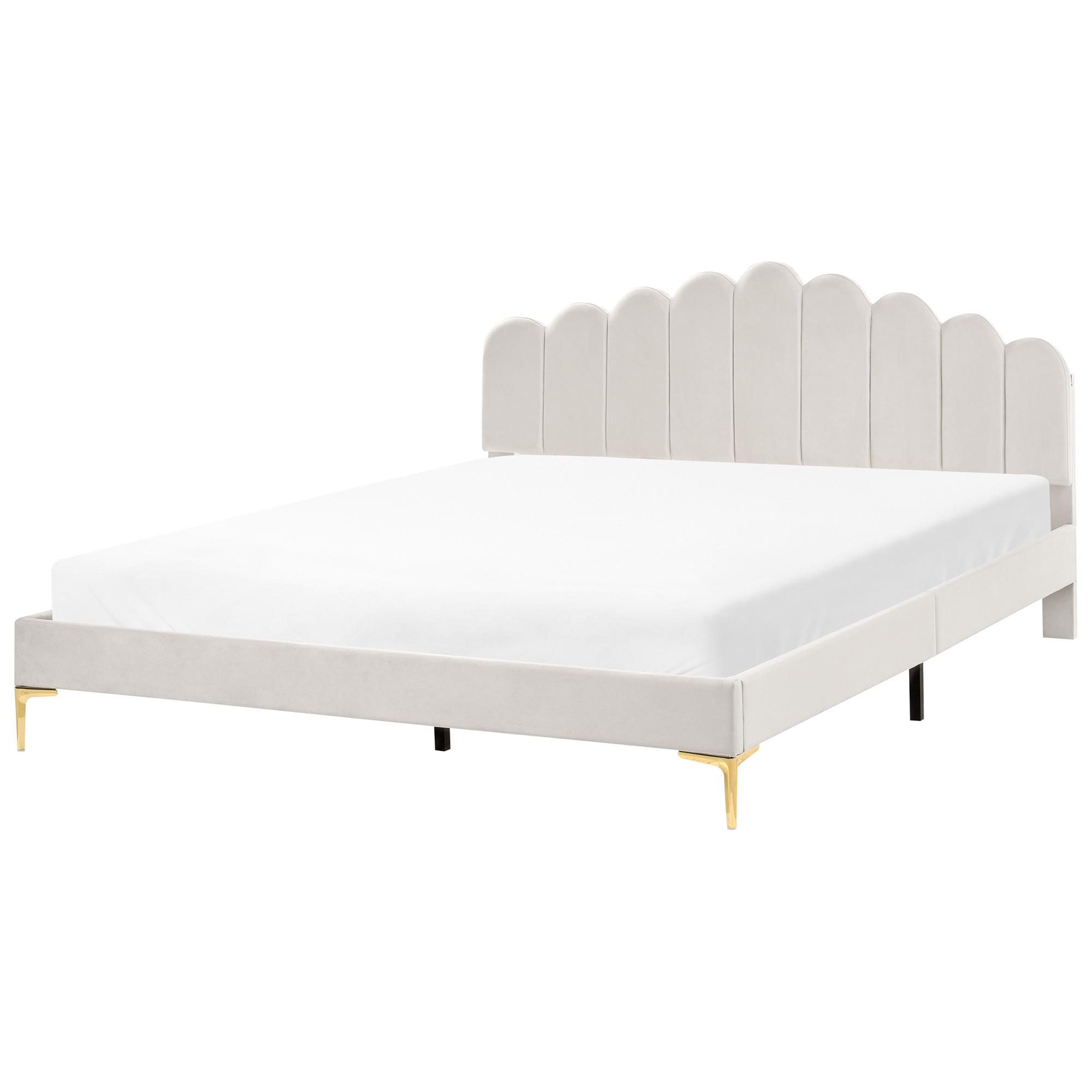 BETT mit Lattenrost 180/200 cm Samtstoff Cremeweiß Sauvian - Creme, Textil (180/200cm) - Beliani
