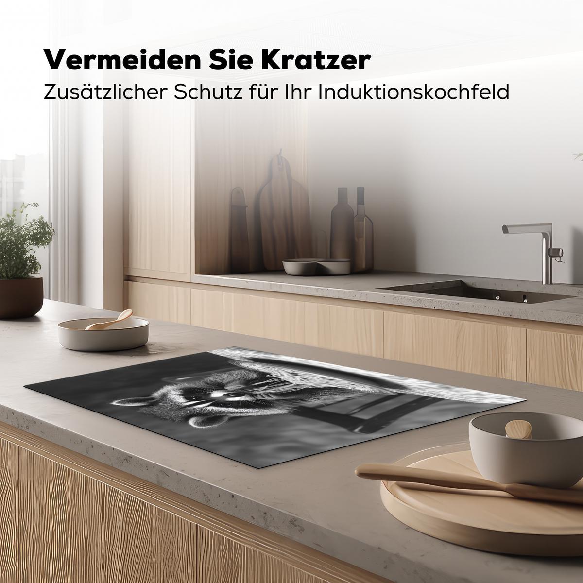HERDABDECKPLATTE Waschbär - Niedlich - Pasta - Tischtuch - Schwarz - Weiß Ceranfeldabdeckung 76x51.5 cm - Grau, Kunststoff (76/51.5/0.2cm) - MuchoWow