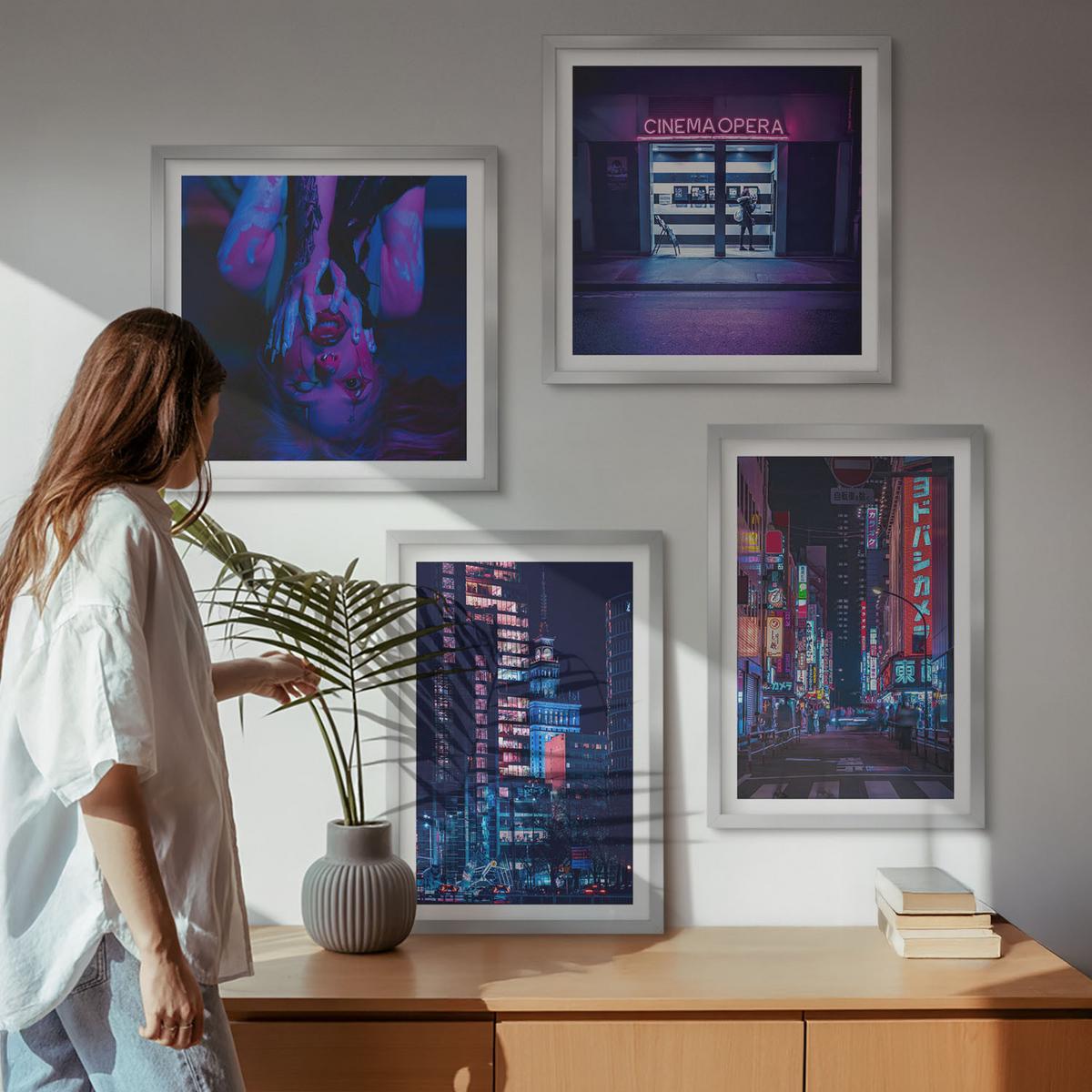 BILDER SET 4er Set - 50x50 cm & 40x60 cm Silberner Rahmen - Nachtstadt mit Neonlichtern - Silberfarben, Kunststoff (50/50cm) - TULUP