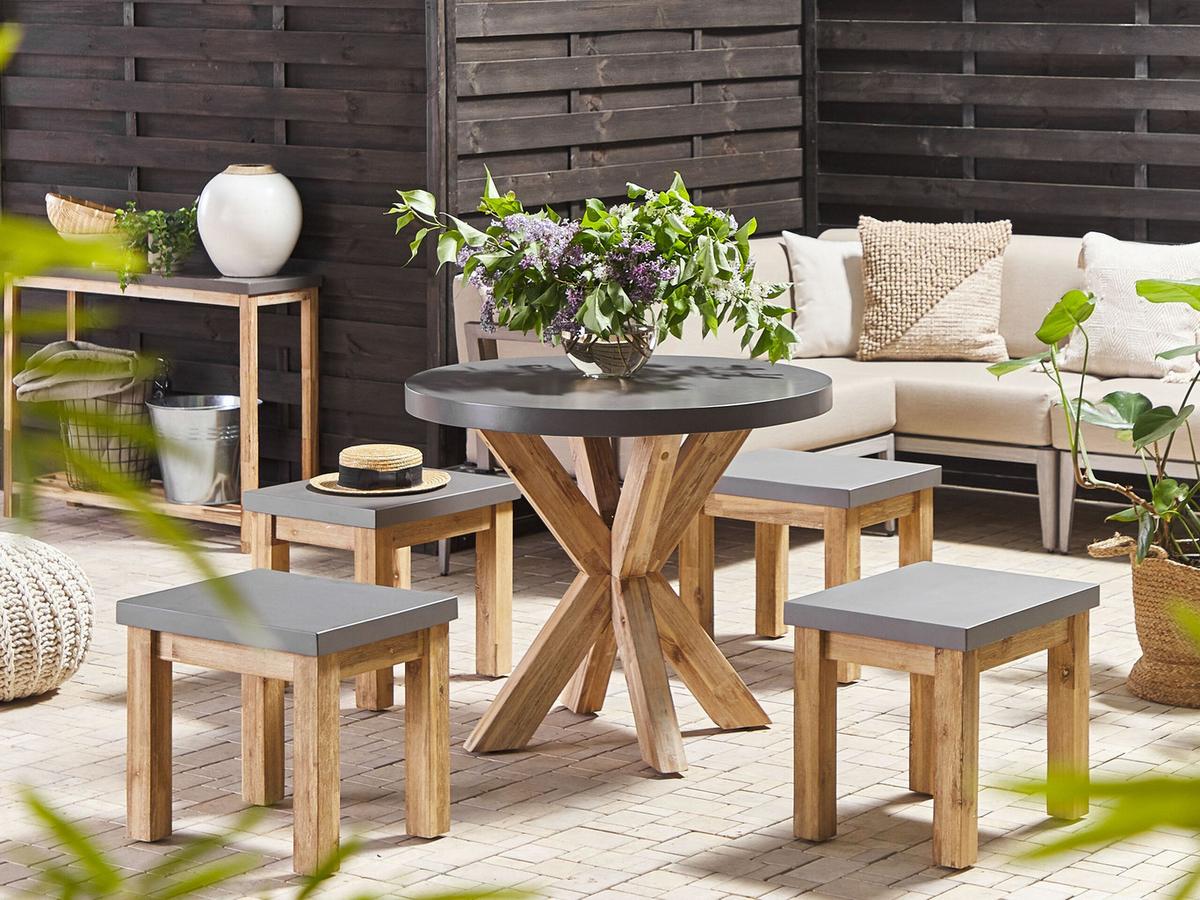 GARTENTISCH Faserzement grau 90 cm Olbia - Hellbraun/Grau, Stein (90/90/76cm) - Beliani