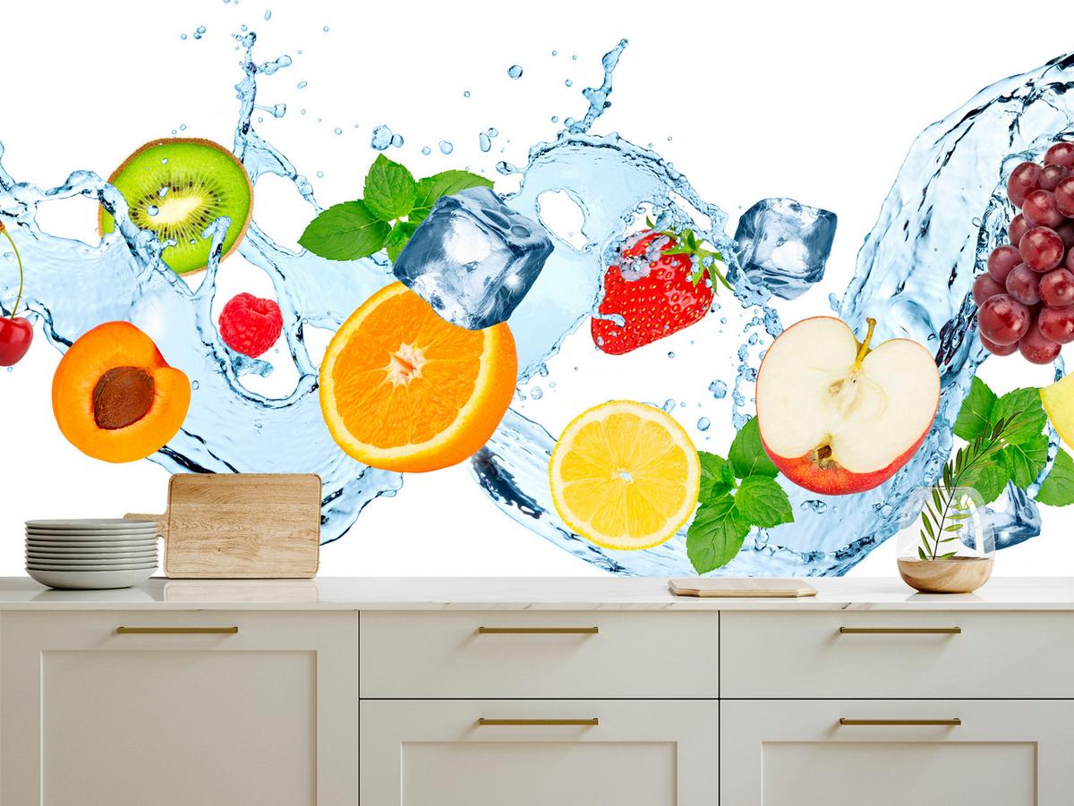 FOTOTAPETE für Küche Erfrischende Früchte Eis Wasser Orange Minze Zitrone Kiwi 500x350 - Gelb/Rot, Papier (500/350cm) - Muralo