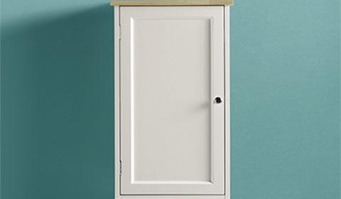 Bad-Oberschrank in Weiß und Fichtefarben aus Kautschukholz von mömax.