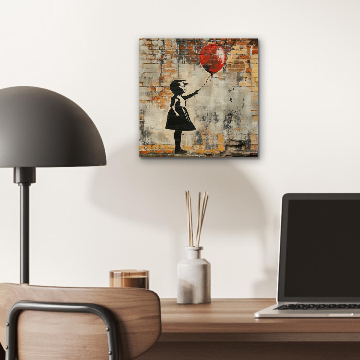 METALLBILD Graffiti - Banksy - Mädchen - Straßenkunst 20x20 cm - Sandfarben, Metall (20/20cm) - MuchoWow