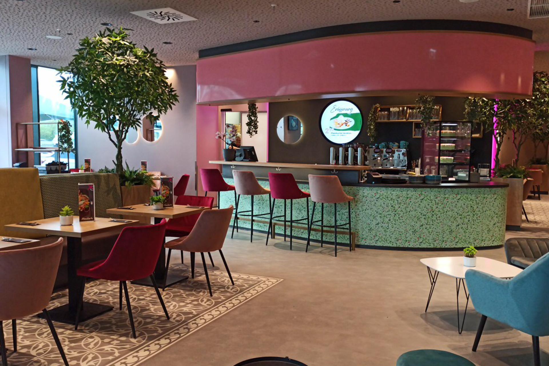 Unser mömax Restaurant mömax.at