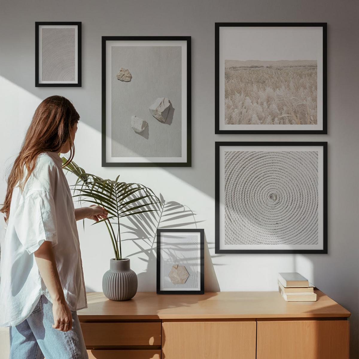 BILDER SET 5er Set - 50x50 cm & 20x30 cm & 40x60 cm Schwarzer Rahmen - Leichte Boho-Sandtexturen - Schwarz, Kunststoff (40/60cm) - TULUP