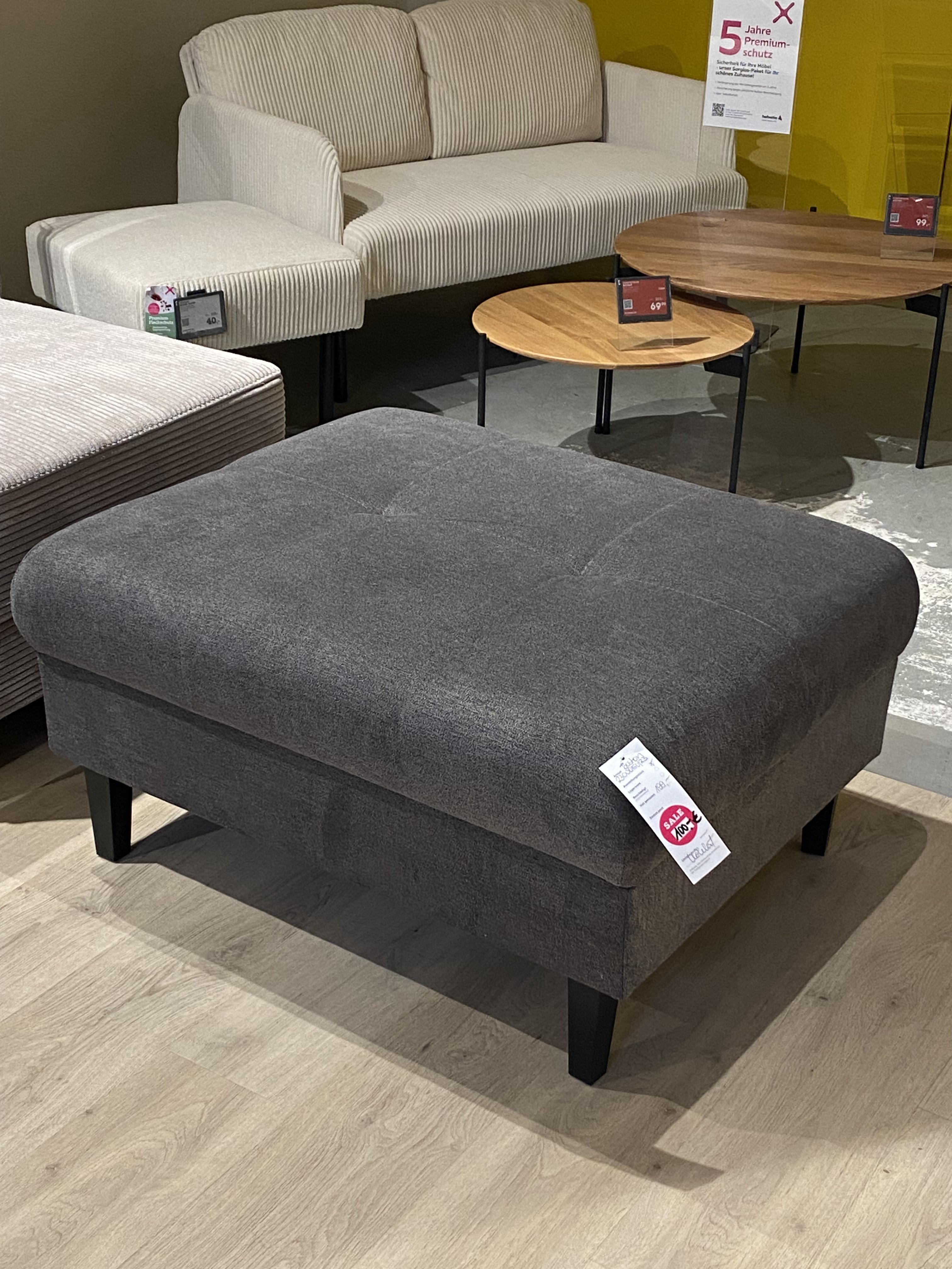 HOCKER BOSTON