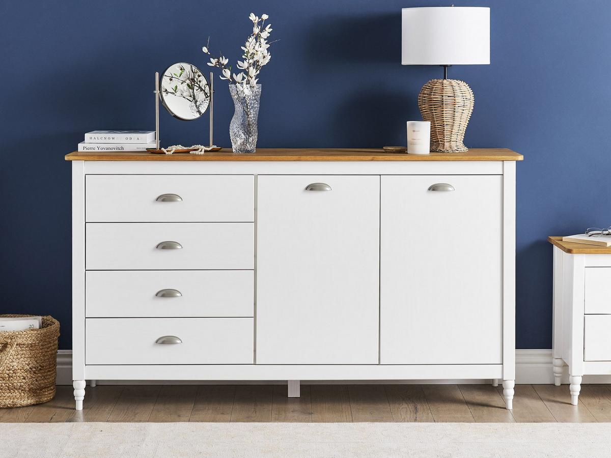 SIDEBOARD mit 2 Türen Kiefernholz Weiß Shillington - Weiß, Holz (150/83/40cm) - Beliani