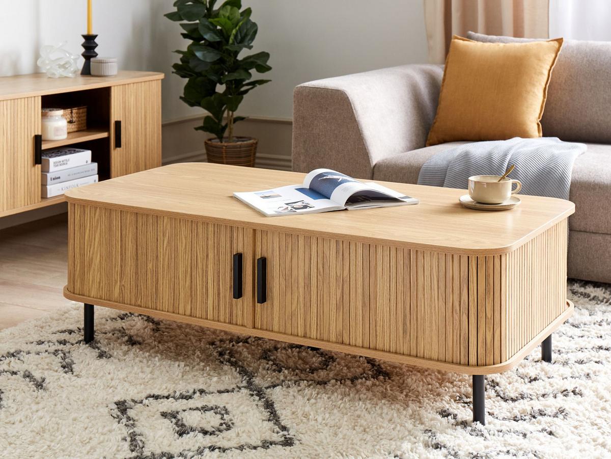 COUCHTISCH helles Holz/schwarz Bradley - Hellbraun/Schwarz, Holzwerkstoff (120/60/41cm) - Beliani
