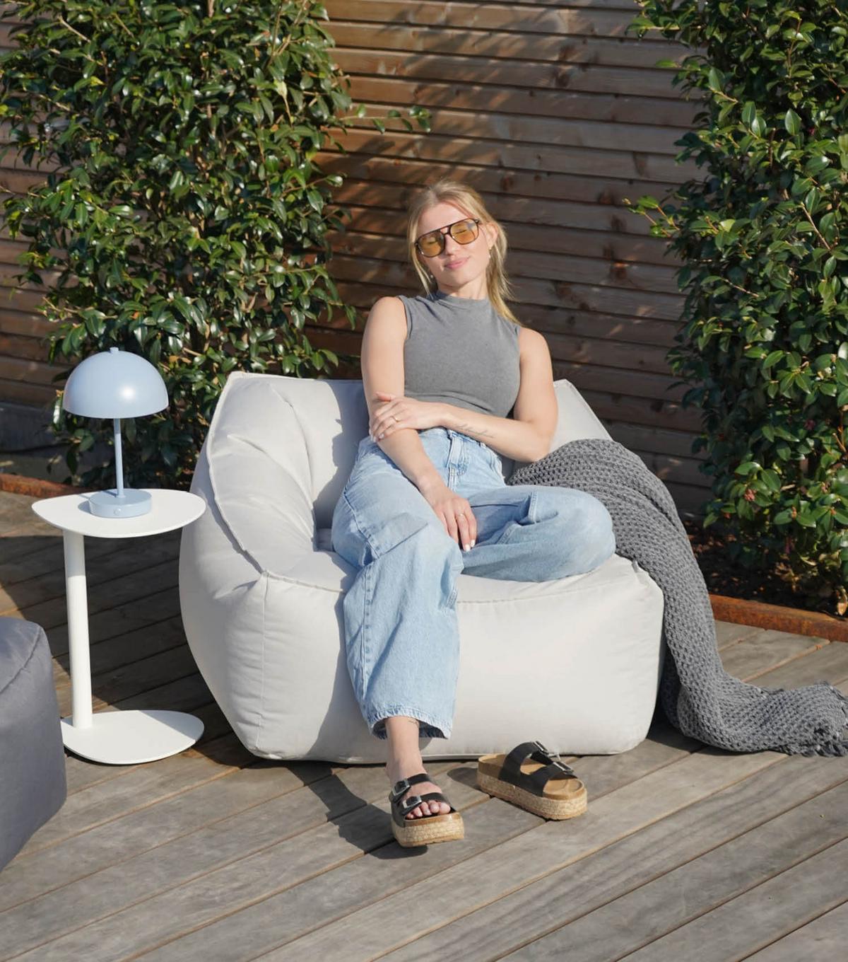 OUTDOOR SITZSACK Der Sunnyboy mit Hocker - Grau, Textil (80/60/83cm) - Mokebo