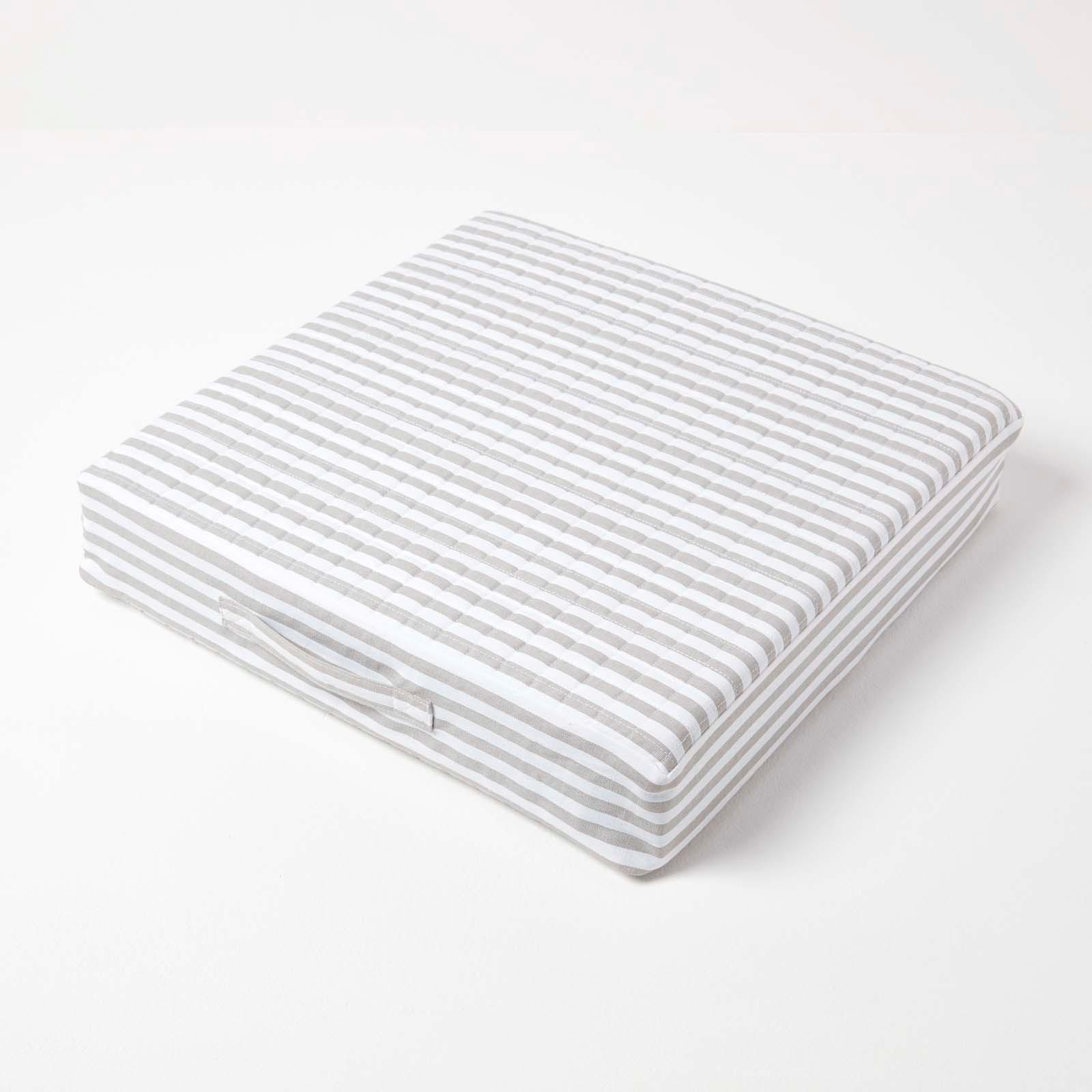 SITZKISSEN orthopädisch 50/50/10 cm – Sesselkissen grau gestreift - Weiß/Grau, Textil (50/50/10cm) - Homescapes