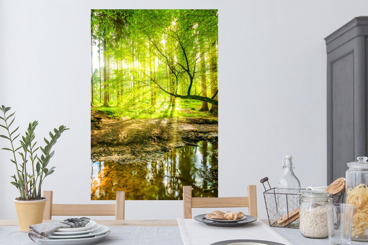 WANDTATTOO Wald - Landschaft - Wasser - Bäume - Sonne - Grün - Natur Wandaufkleber 80x120 cm - Grün, Kunststoff (80/120/0.1cm) - MuchoWow