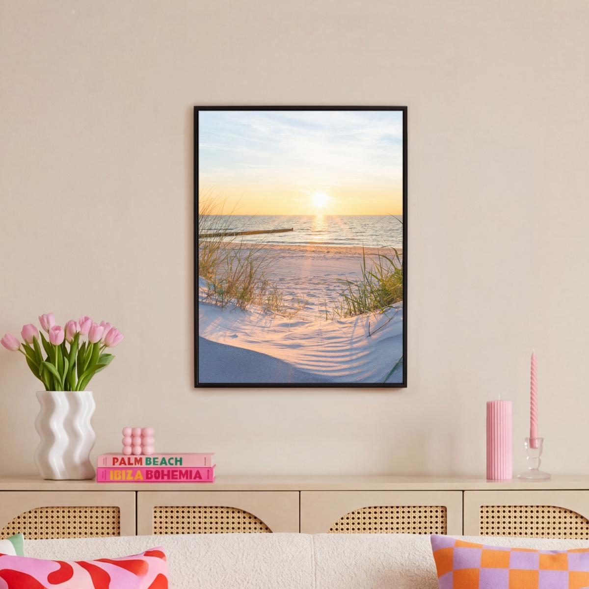 LEINWAND Bilder mit Rahmen - Strand - Sonne - Düne - Gras - Sand - Horizont - 60x80 - Hellblau, Textil (60/80cm) - MuchoWow