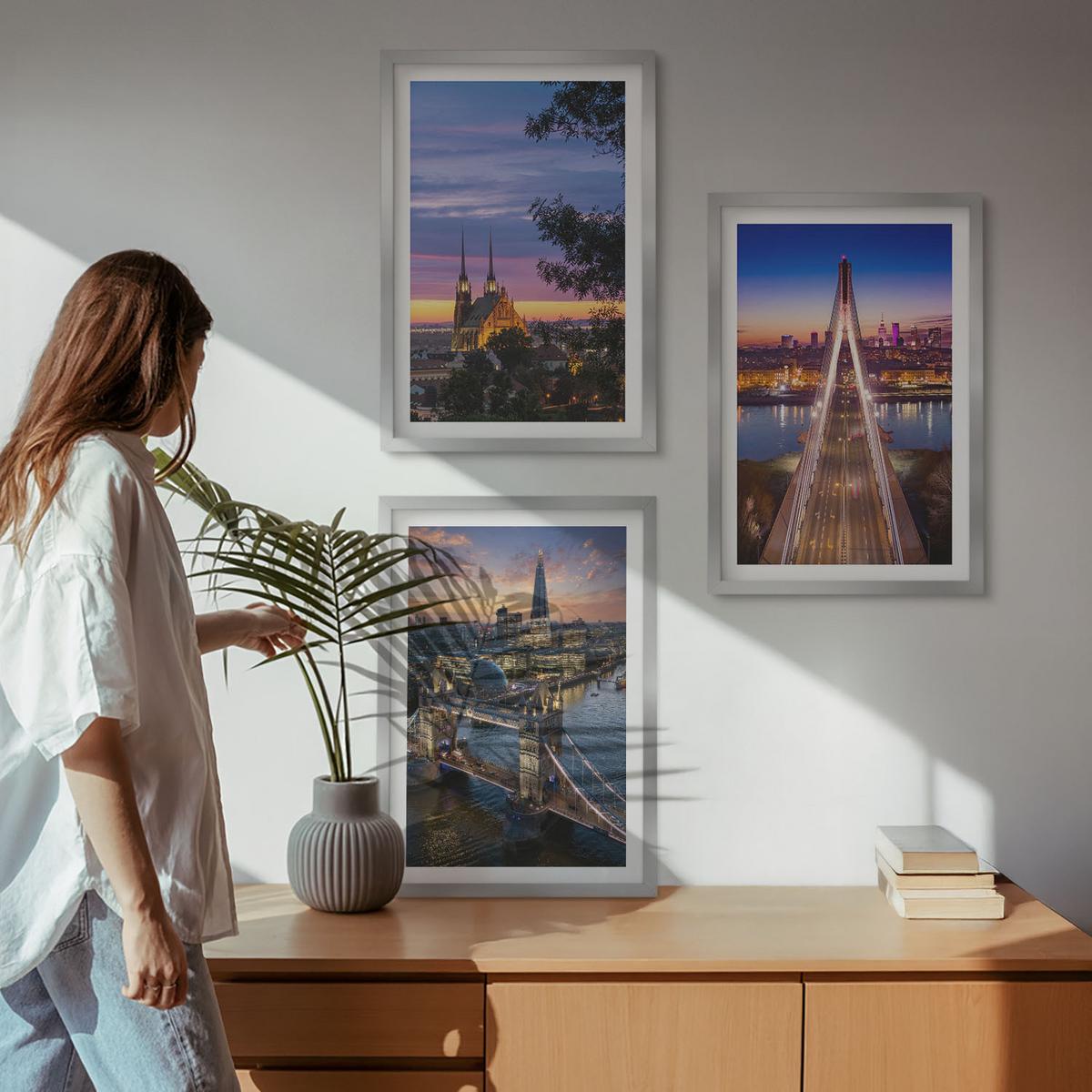 BILDER SET 3er Set - 40x60 cm Silberner Rahmen - Ausblicke auf Brücken und Sonnenuntergänge - Silberfarben, Kunststoff (40/60cm) - TULUP