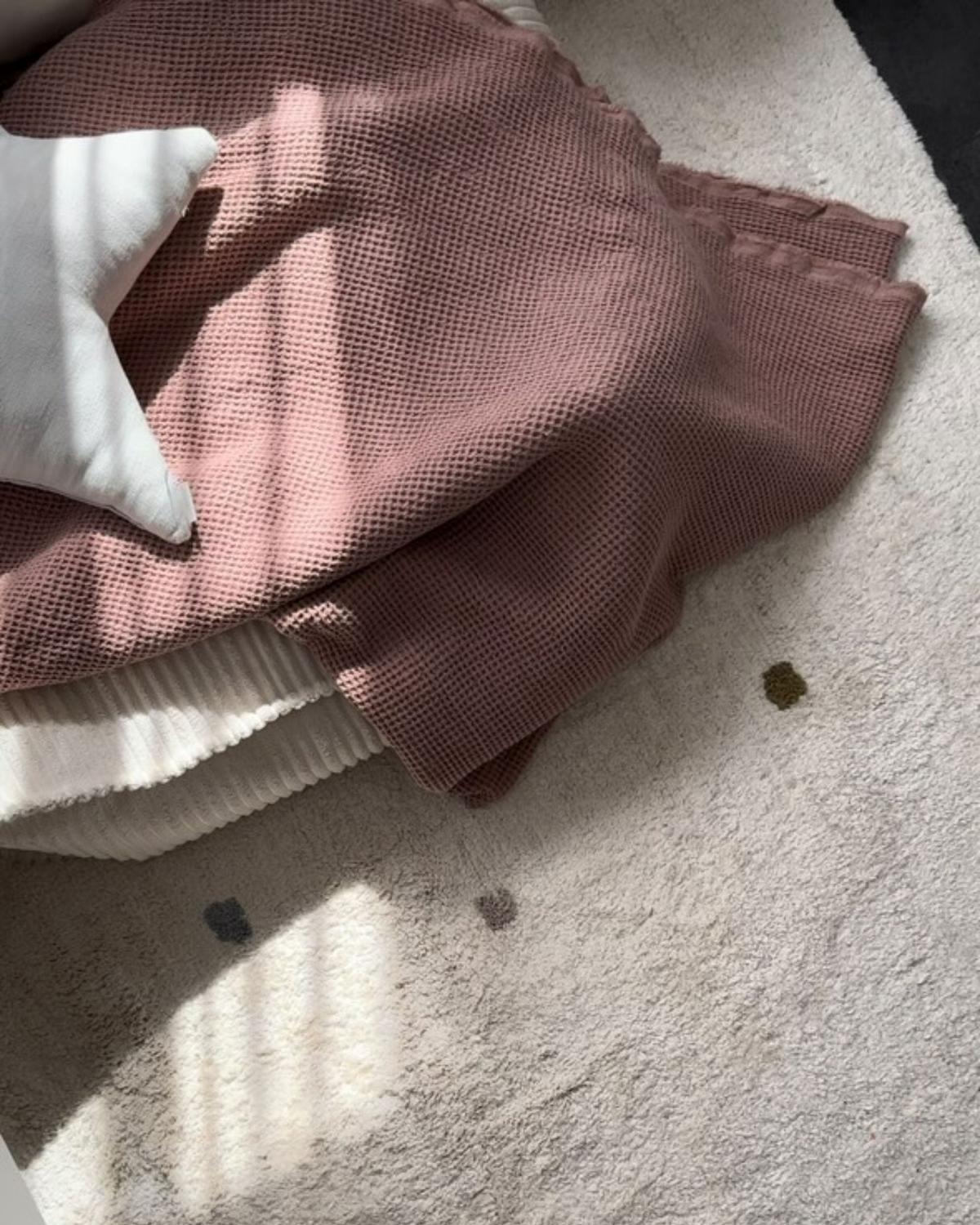 KURZFLOR-TEPPICH Weiß 140/200 cm Astaf - Weiß, Textil (140/200cm) - Beliani
