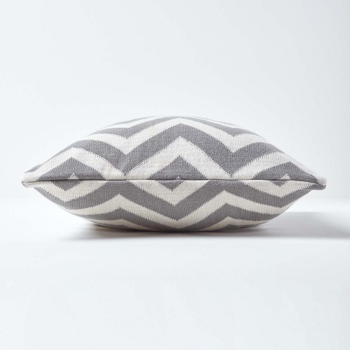 KISSENHÜLLE Zickzack-Muster 45/45 cm - Grau, Textil (45/45cm) - Homescapes