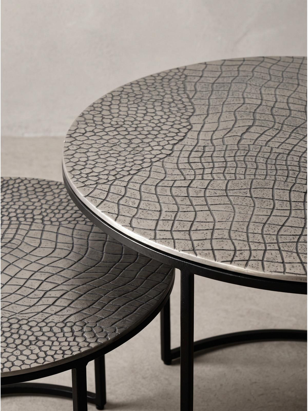 COUCHTISCHE 2er-Set VIENNE, Aluminium, handgefertigt, Silber, Ø 60 x 45 cm - Silberfarben/Schwarz, Metall (60/60/45cm) - KADIMA DESIGN