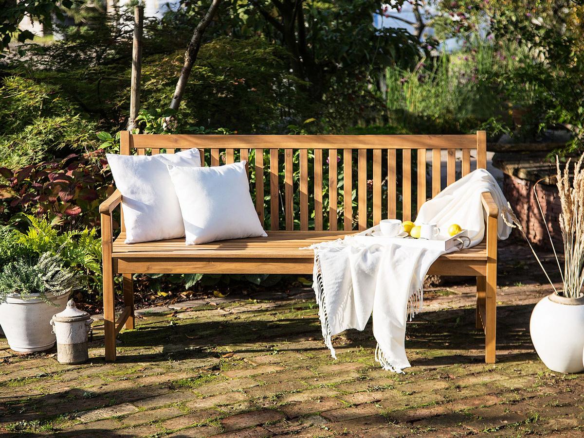 GARTENBANK zertifiziertes Holz hellbraun 160 cm Vivara - Hellbraun, Holz (160/88/61cm) - Beliani
