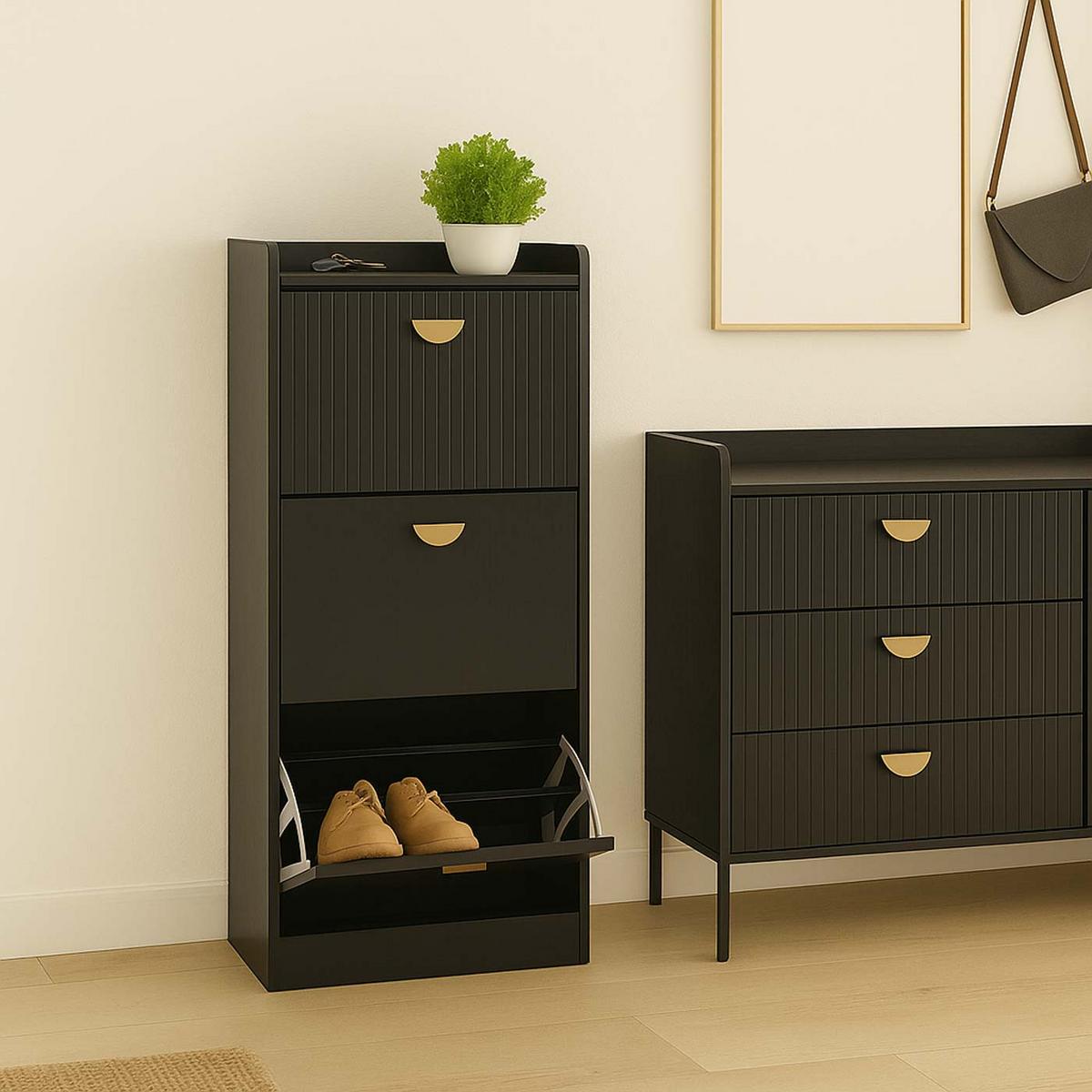 SCHUHSCHRANK 3 KLAPPEN Schwarz - Schwarz, Holzwerkstoff (60/117/24cm) - MCW