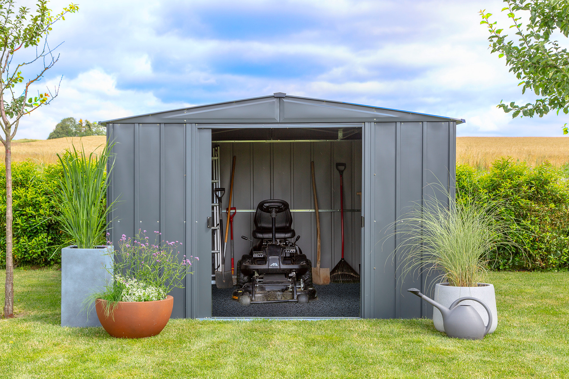 Gartenhaeuser und Geraeteschuppen mit ausreichend Stauraum guenstig kaufen bei moemax.png