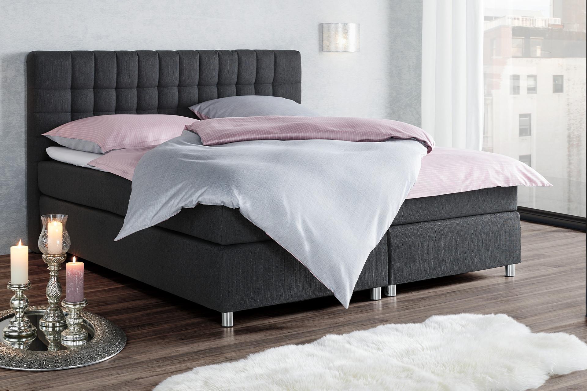 Dreiteiliger Boxspringbett-Aufbau: Boxspringbett in Anthrazit von mömax.
