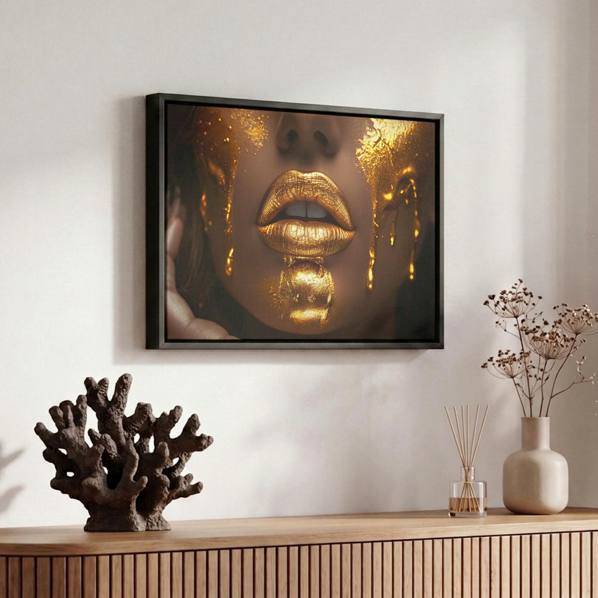 LEINWAND Bilder mit Rahmen - Frau - Gold - Luxus - Porträt - 30x20 - Goldfarben, Textil (30/20cm) - MuchoWow