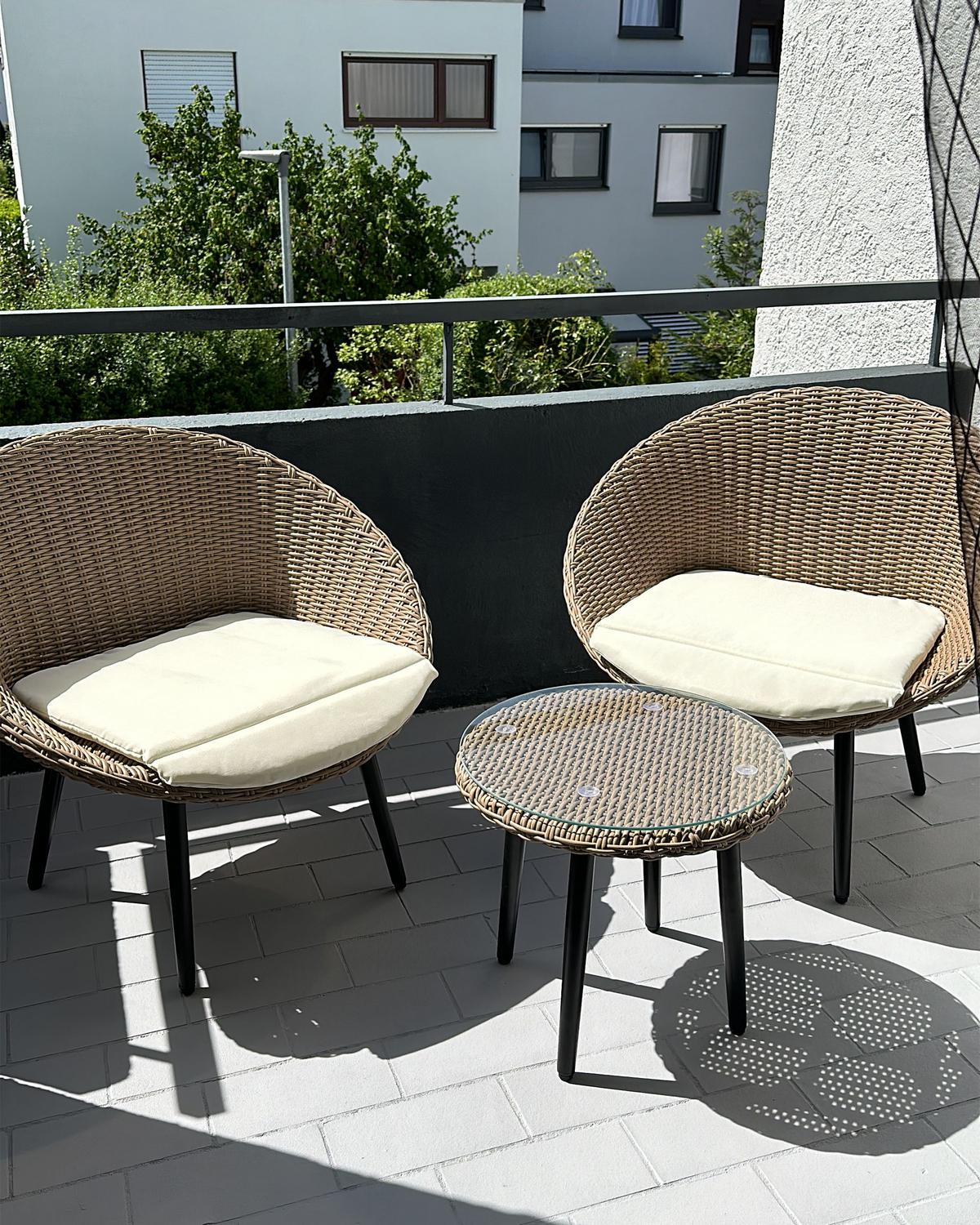 BALKONSET 2-Sitzer Rattan natürlich Auflagen hellbeige Ortigia - Beige/Schwarz, Kunststoff - Beliani