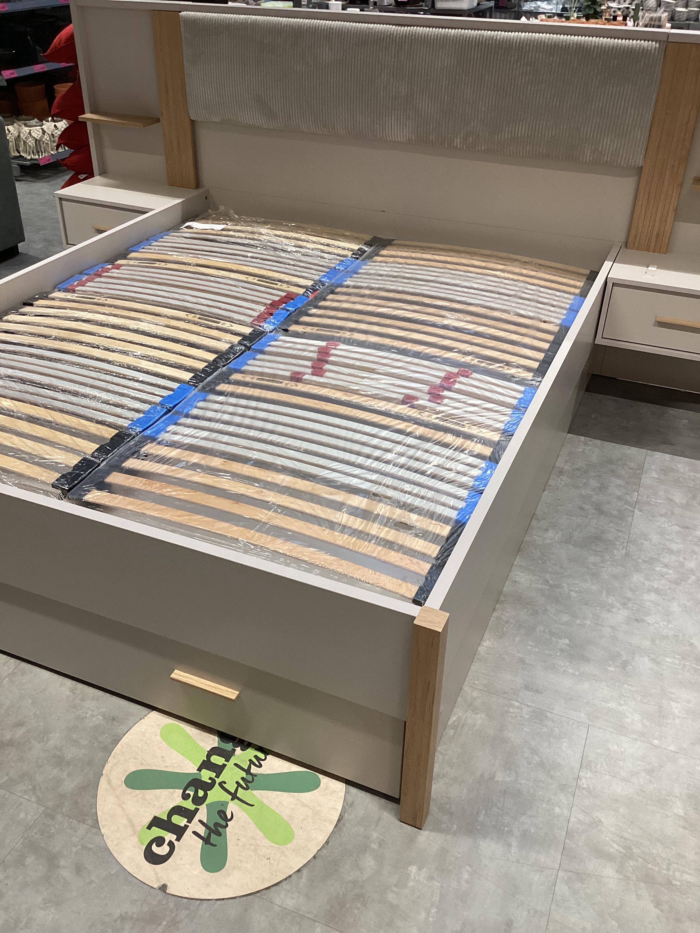 CSEPEL OUTLET ÁGYKERET BELFORT 