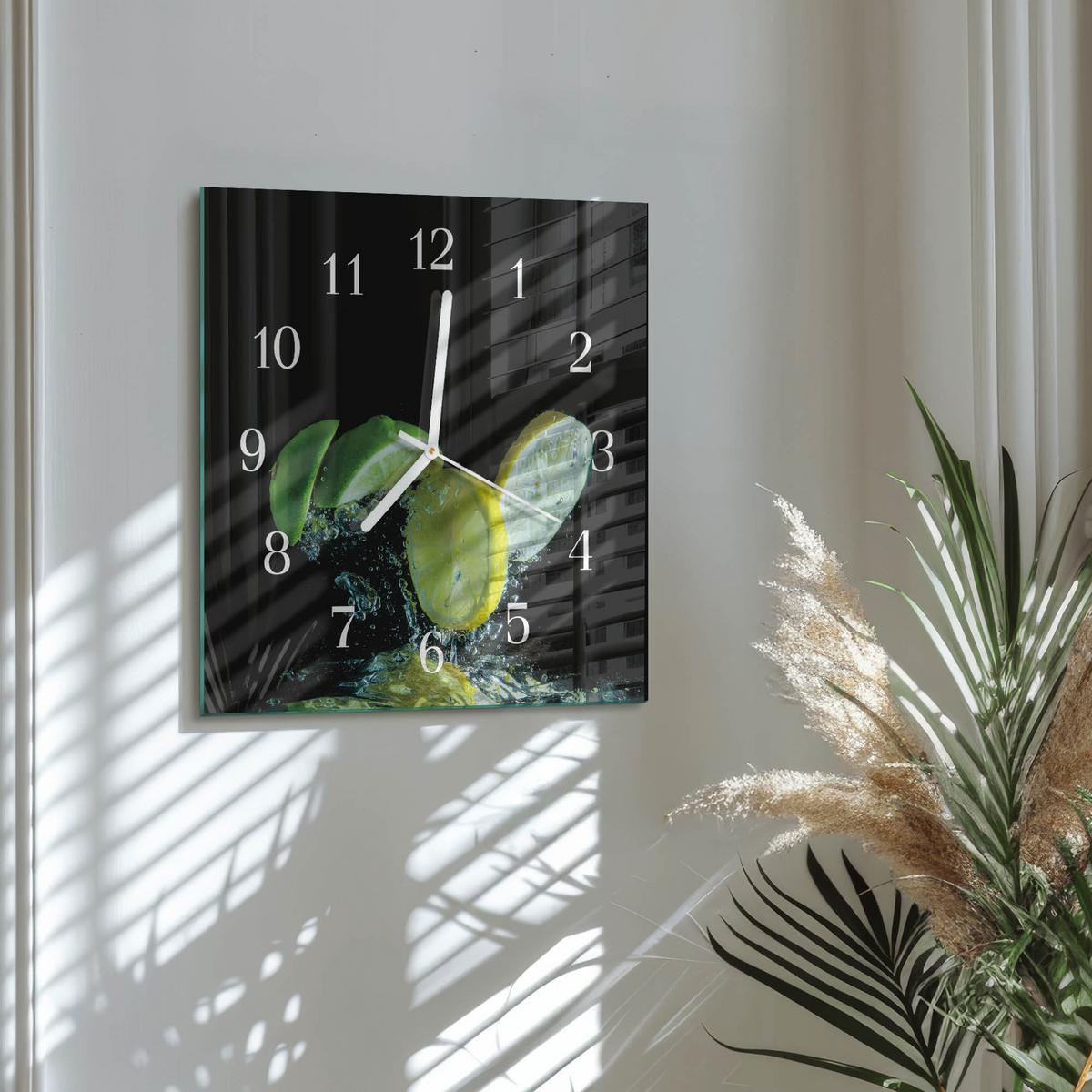 WANDUHR aus Glas 30x30 cm - Zitrone und Limette - Grün, Glas (30/30/0.4cm) - TULUP