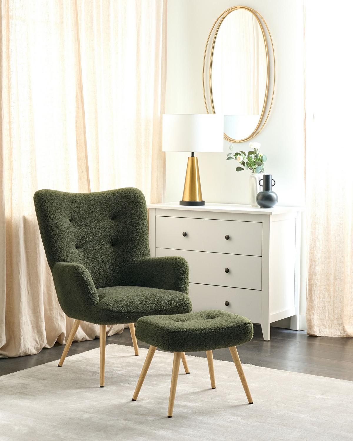 SESSEL Bouclé dunkelgrün mit Hocker Vejle - Hellbraun/Grün, Textil (67/95/52cm) - Beliani
